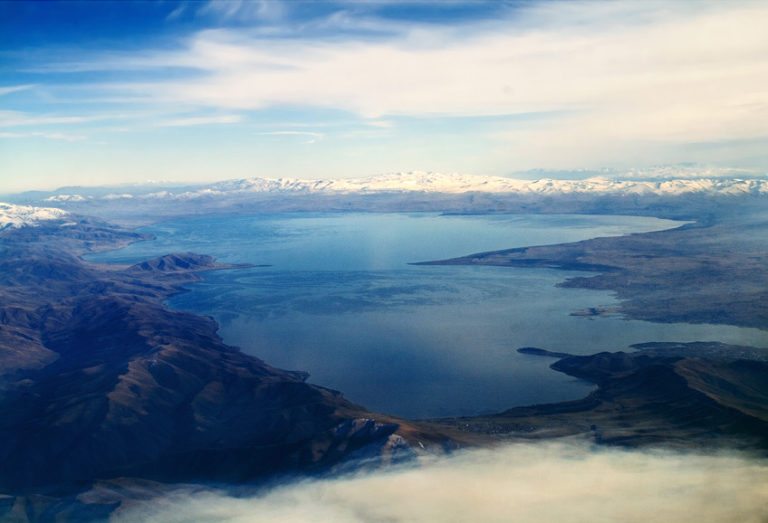 Озеро в ереване севан фото